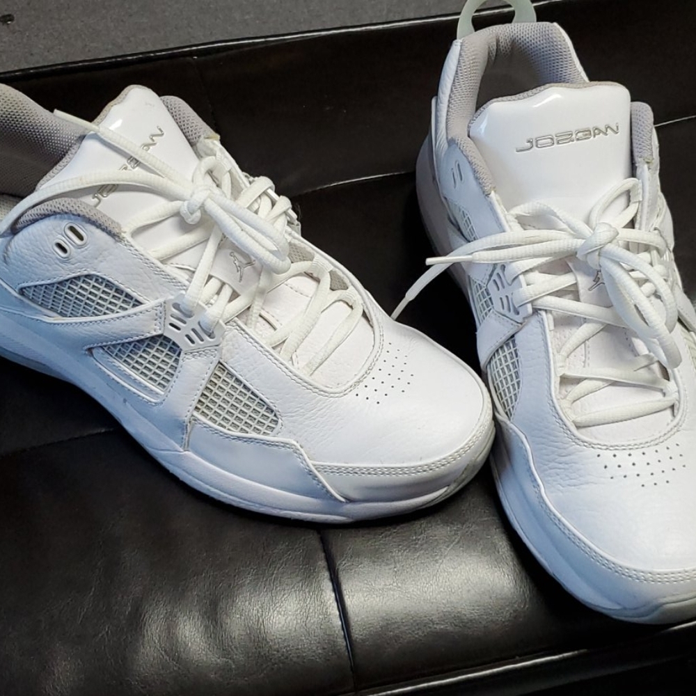Jorden sneakers
